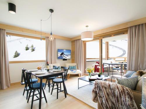 Appartement moderne aux pieds des pistes - FR-1-907-22