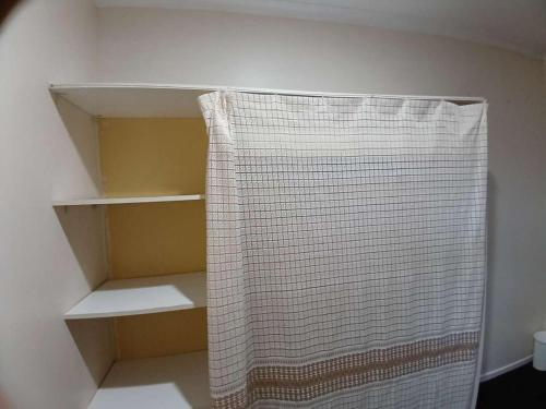 Comfortable Private Room near St Lukes near Auckland Zoo