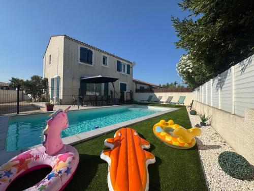 Villa avec Piscine • Plage 15’