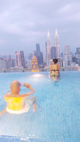 COLONY INFINITUM KL SUITES by LEGACY