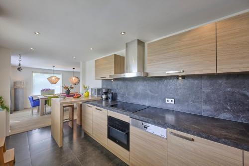 מטבח, Strandvilla Roots in קלנטסוג
