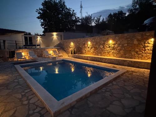 Villa Tunaj new Pool and BBQ
