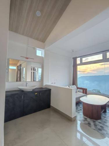 Cozyo Stays Premium luxury Suites Cherrapunji - image 2