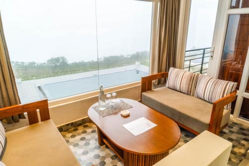 Cozyo Stays Premium luxury Suites Cherrapunji - image 3