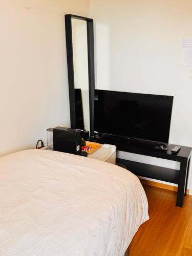 Room Available at City 3