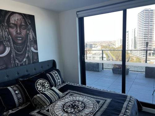 Luxury 3 Bedroom Sub Penthouse with stunning Albert Park, City and bay views in 普蘭