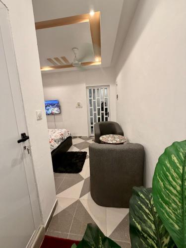 Cozy simple apartment for your stays - image 2