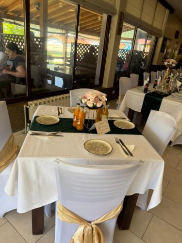 Restaurant, Hotel Podkovata in Etropole