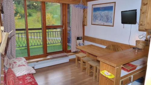 Résidence Aiguille Grive Bat Ii - Appartement 2 pièces en duplex pour 5 personnes proche des pistes dans le village de Charmettoger à Arc 1800 MAE-1907