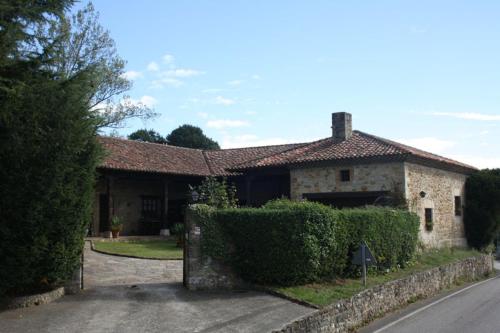 Eloy's house - Old house, swimming pool, barbecue in Пола-де-Сьеро