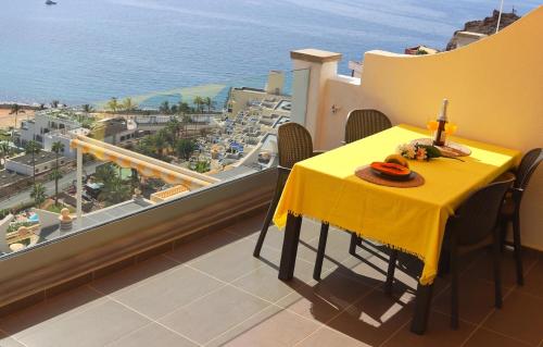 Casa Ingrid Monsenor Apts