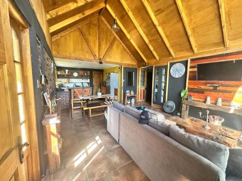 Hermoso refugio de montana con tinaja in San Esteban