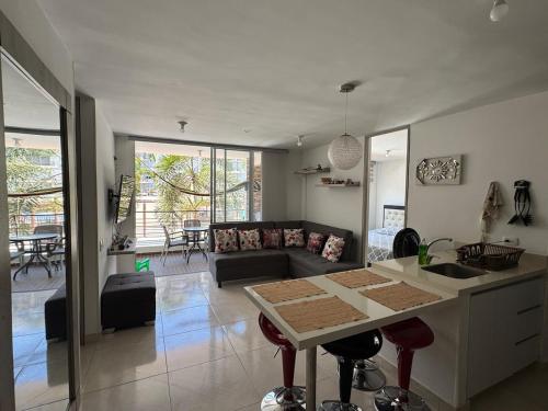 Apartamento en Ricaurte Club House con Piscina
