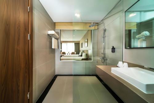 Muong Thanh Luxury Moc Chau Room Type - Deluxe King Room