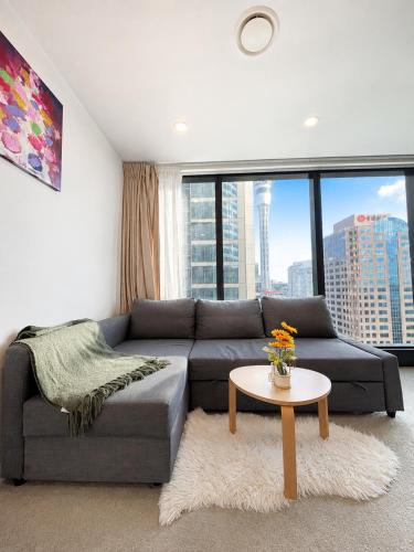 Spacious CBD Studio with AC and Skyline Window Views P141, Auckland