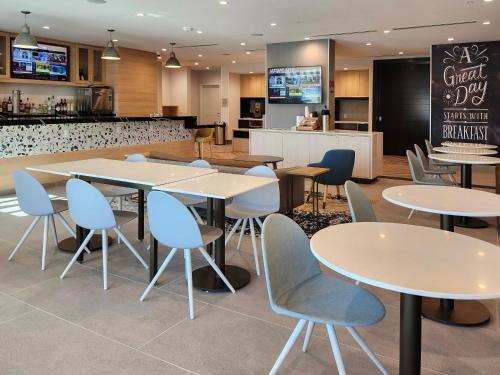 Ресторан, TownePlace Suites by Marriott Burnet in Бернет