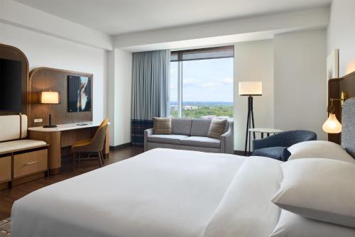Hyatt Regency Tysons Corner Center