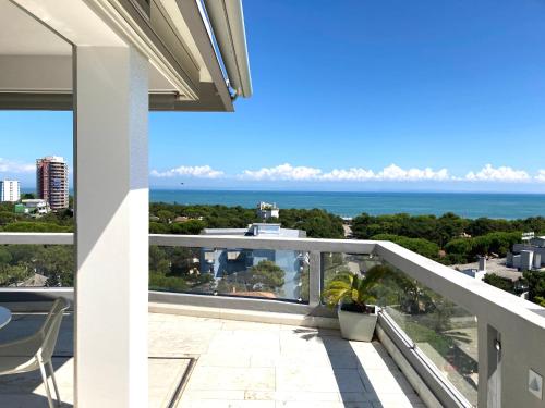 Panoramic penthouse