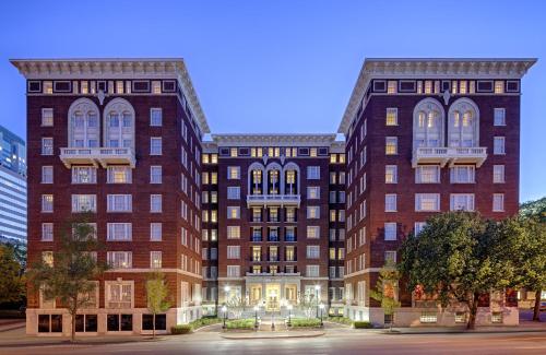 A szálláshely kívülről, Tutwiler Hotel Birmingham, a DoubleTree by Hilton in Birmingham városközpont