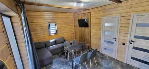 Barnhouse new in Mykulychyn