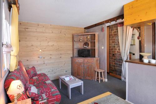 Résidence Turquoise - Appartement chaleureux · Accès direct aux pistes · Casier à skis MAE-3595