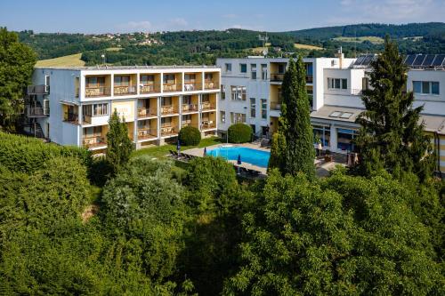 Hotelli välisilme, Lázeňský a Wellness hotel NIVAMARE (Lazensky a Wellness hotel NIVAMARE) in Pozlovice