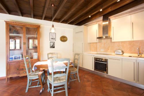 Apartamento Puerta Elvira Centro - image 12