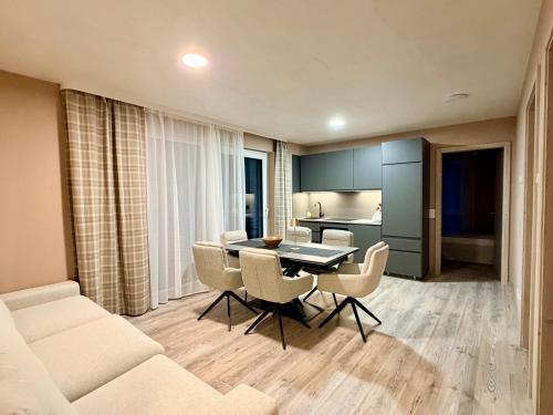 GG Apartment 6