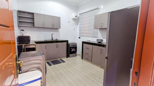 Velvet Haven Executive 2 Bedroom Ensuite Apartment in Takoradi