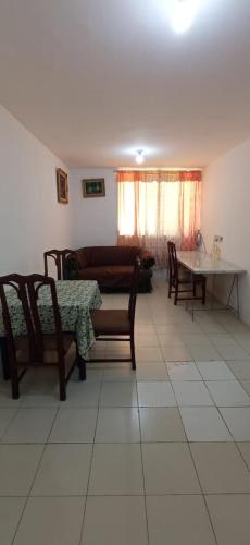 Comodo apartamento equipado en PB near Antonio José de Sucre Airport