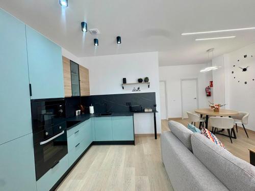 Suite Metropolitano Airport Madrid Canillejas
