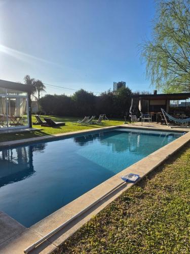 Hermosa casa en Funes Town