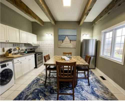 Lakefront Suite with Geodesic Dome Experience in Whitchurch-Stouffville (ON)