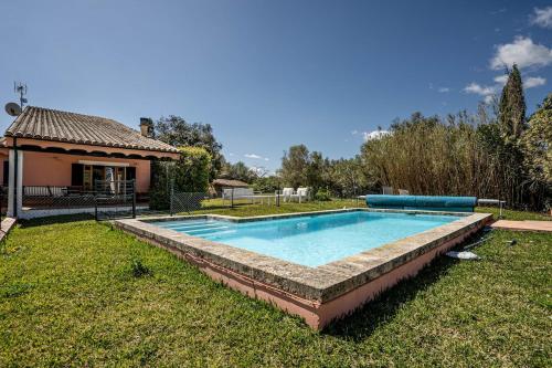 Unique Villa- 340m2- Between sea and mountain