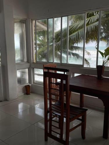 SEASHORE Resort & Villa in Unawatuna