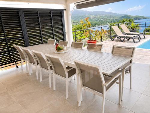 Cơ sở vật chất, Le Roc de Malendure in Bouillante