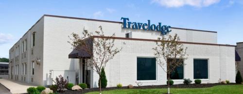 Travelodge by Wyndham Hubbard OH