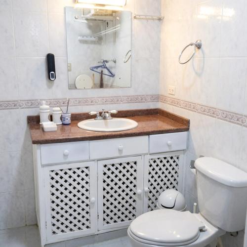 Bathroom, Torres Bahia de cata in Choroni