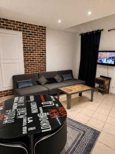 Le Croisette Port Suite