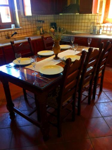  Tsikalaria Traditional Villa in Tsikalariá