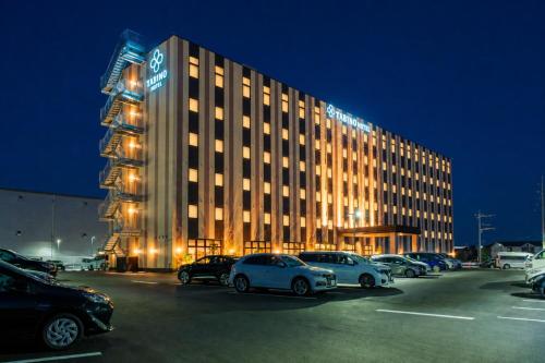 Фасада на хотела, Tabino Hotel Utsunomiya Yuinomori in Tobiyama Castle