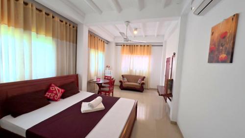 Kethumathi Hotel & Banquet Hall