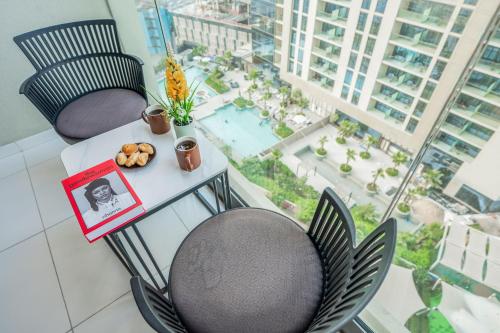 Contemporary Luxe 2BDR in Aykon-Business Bay-07 in Jumeirah