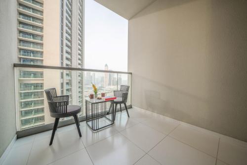 Contemporary Luxe 2BDR in Aykon-Business Bay-07 in Jumeirah