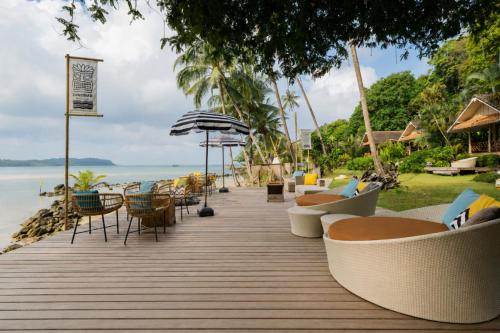 Bar/lounge, Tolani Resort Koh Kood near Ko Rang