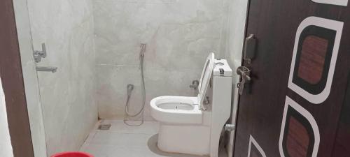 Hotel O DEV DARSHAN PAYING GUEST HOUSE - image 5