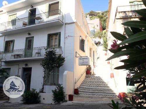 Filippos chambre d'hôte Ágios Kírykos