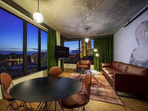 The Bridge Wroclaw MGallery Room Type - Junior Suite