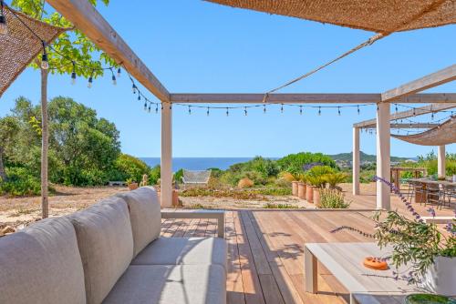 MAISON DOUCE By Terrys Homes