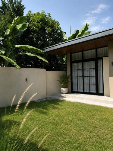 2 Bedroom Villa strong wifi, free parking in Santa Cruz